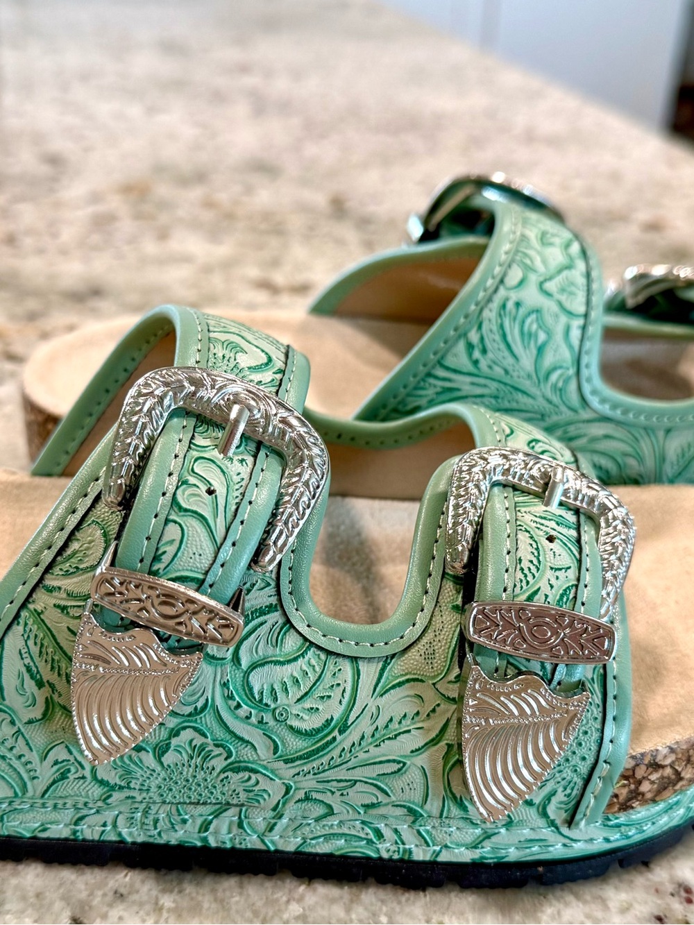 NOT RATED WESTERN SANDAL "NWOT" - Picture 12 of 15